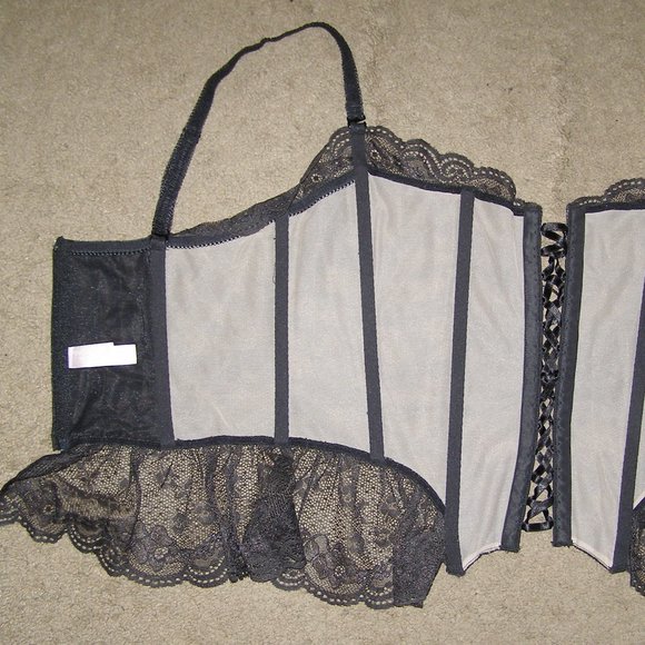 RARE New size L Victoria's Secret lace Bustier - Picture 11 of 16